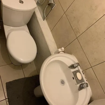 Leeds Rooms Habitación en casa particular